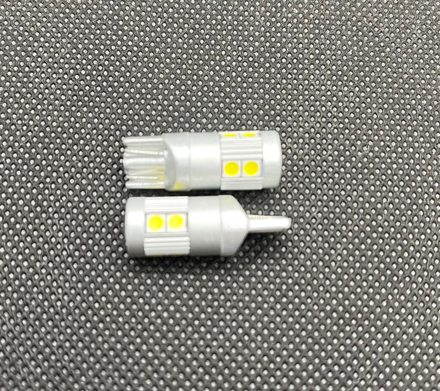 Wedge Shape LED White Wedge  9 LEDs   T10-9-W